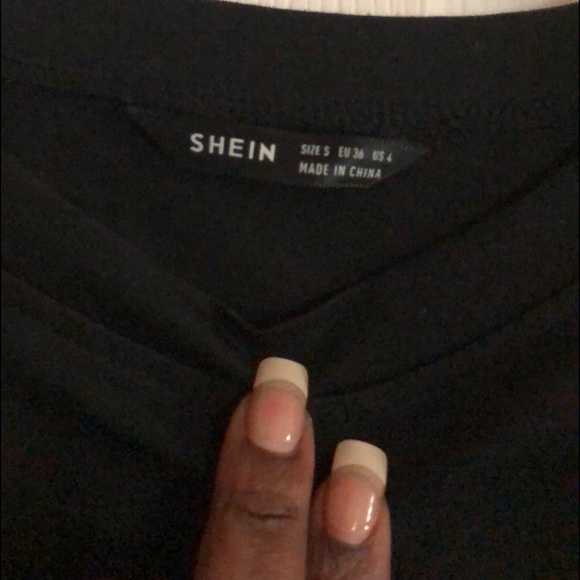 (Sold) T/SHIRT Nwot - Picture 3 of 4